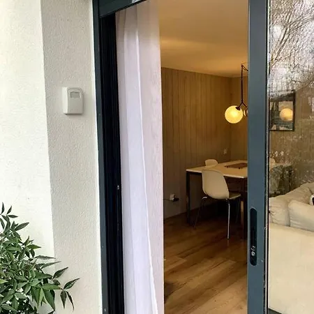 Joli T2 3* 40 M2 Avec Parking Et Terrasse * 엑스레뱅