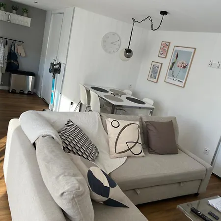 Joli T2 3* 40 M2 Avec Parking Et Terrasse 아파트 *